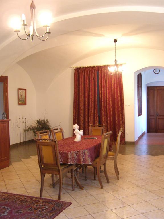 Palac Kietlin Niemcza Buitenkant foto