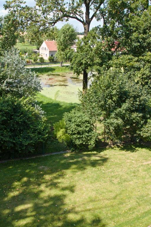 Palac Kietlin Niemcza Buitenkant foto